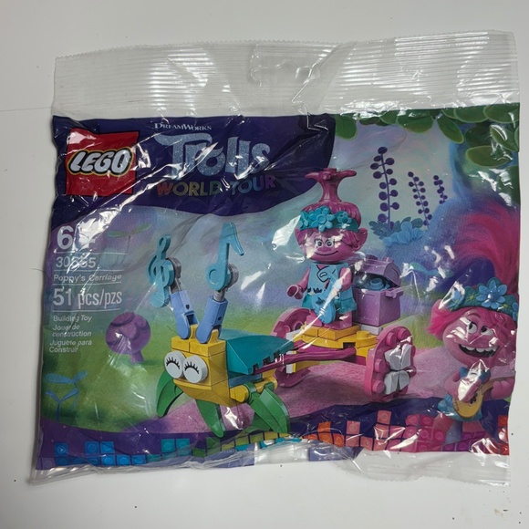 Lego Trolls:  Poppy's Carriage 30555 51 pc set - retired - Picture 1 of 3
